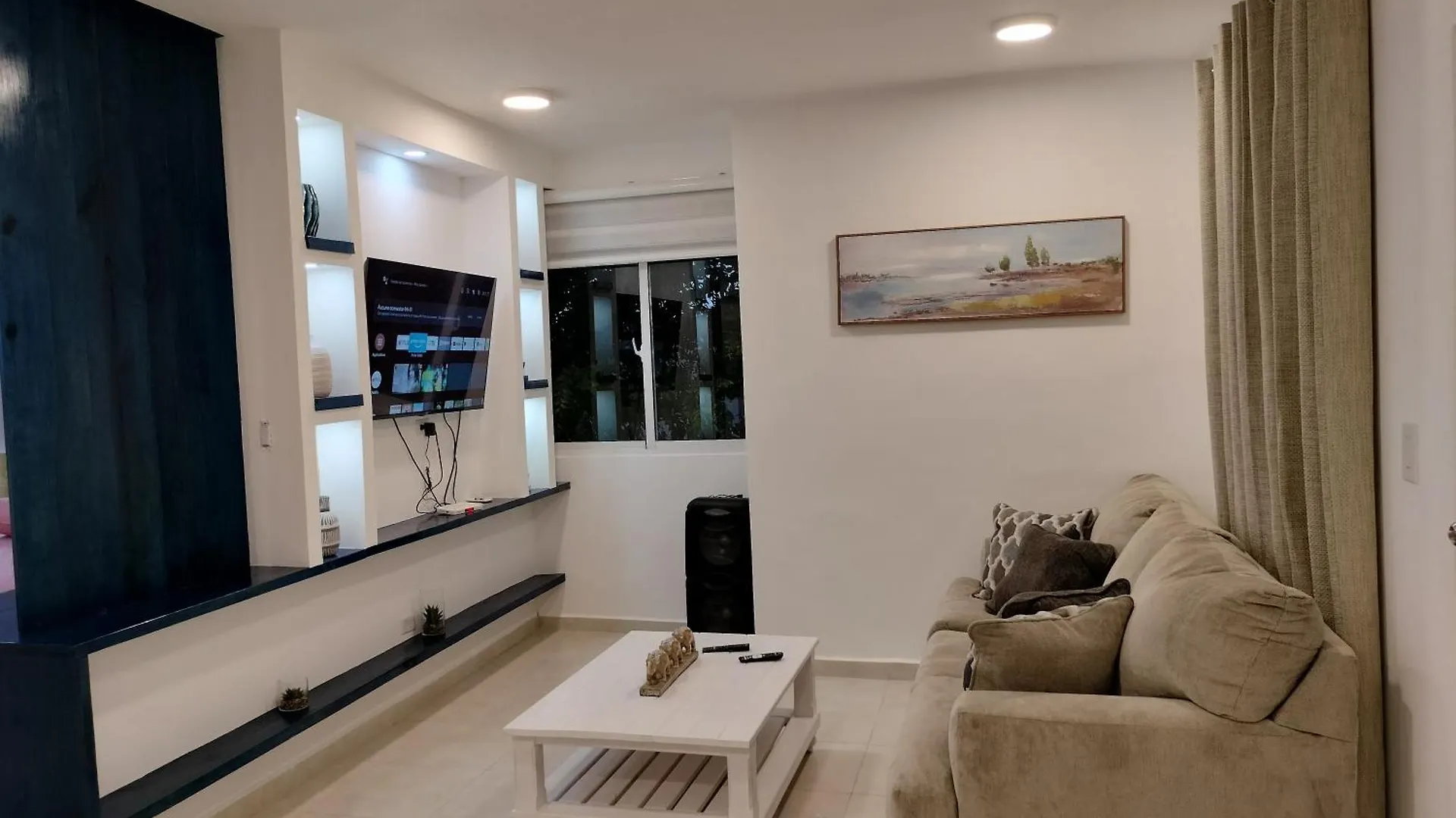 Agreable Appartement En Rooftop 伊圭